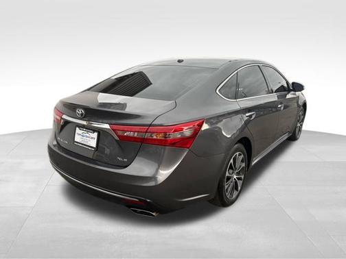 2018 Toyota Avalon XLE Premium