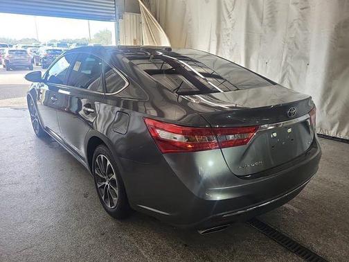 2018 Toyota Avalon XLE Premium