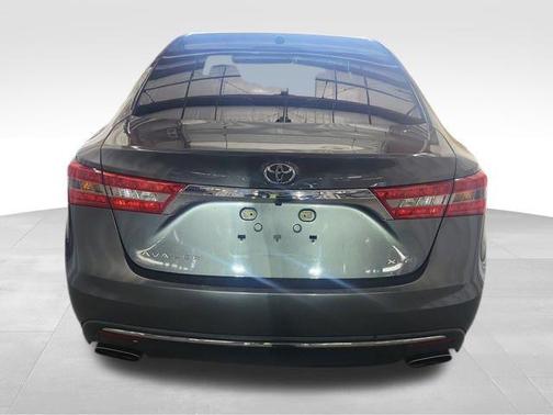 2018 Toyota Avalon XLE Premium