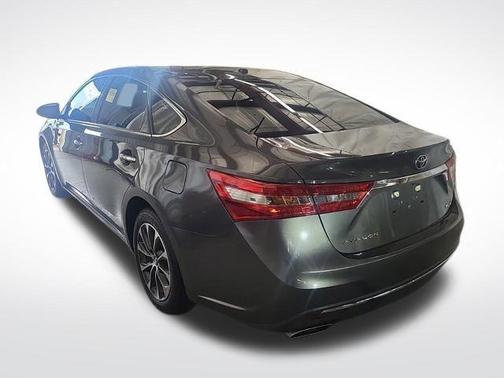 2018 Toyota Avalon XLE Premium