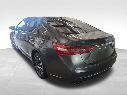 2018 Toyota Avalon XLE Premium