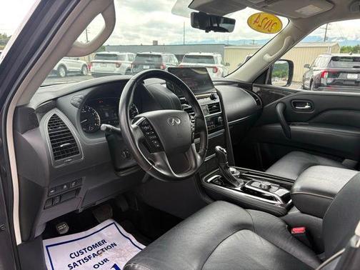 Anthracite Gray 2024 INFINITI QX80 Luxe