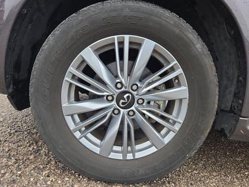 Anthracite Gray 2024 INFINITI QX80 Luxe
