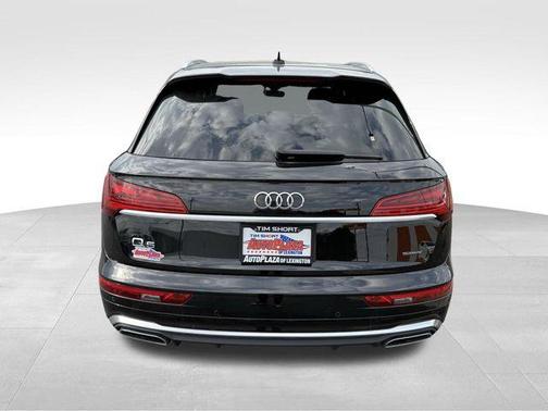 2022 Audi Q5 45 S line Premium Plus