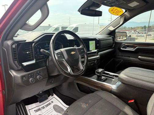 2024 Chevrolet Silverado 1500 LT