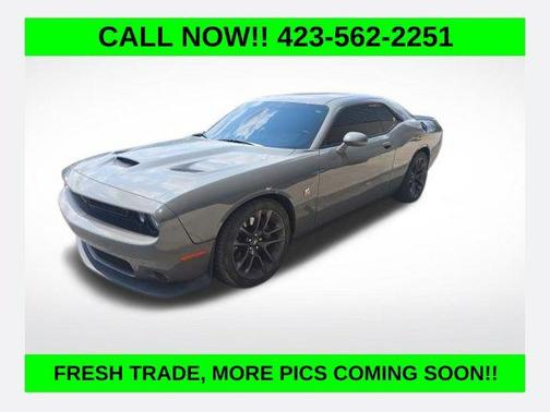 Destroyer Gray Clearcoat 2023 Dodge Challenger R/T Scat Pack