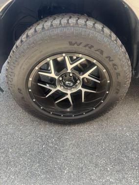 Granite Crystal Metallic Clearcoat 2019 RAM 1500 Big Horn