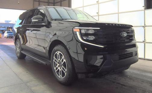 2025 Ford Expedition Max Active 4x4