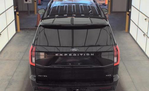 2025 Ford Expedition Max Active 4x4