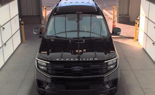 2025 Ford Expedition Max Active 4x4