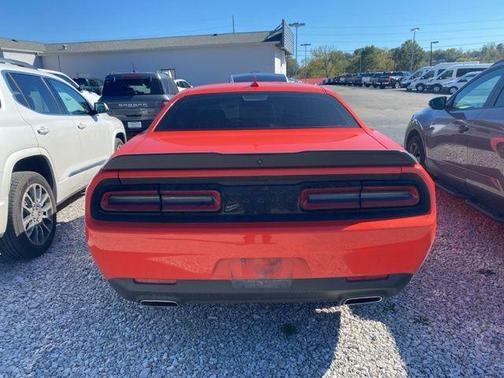 2022 Dodge Challenger SXT