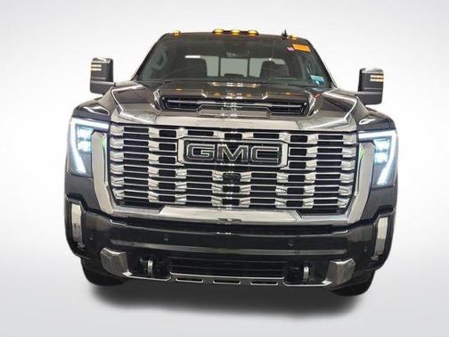 2024 GMC Sierra 2500 Denali