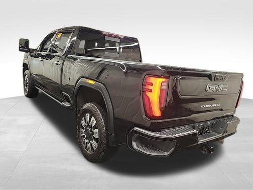 2024 GMC Sierra 2500 Denali