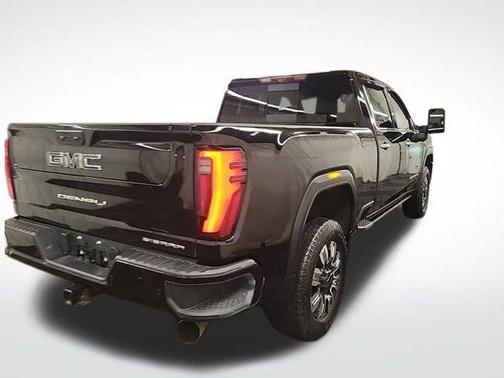 2024 GMC Sierra 2500 Denali