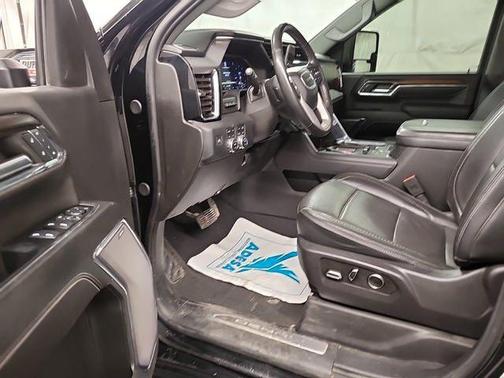 2024 GMC Sierra 2500 Denali