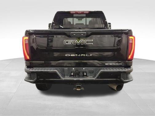 2024 GMC Sierra 2500 Denali