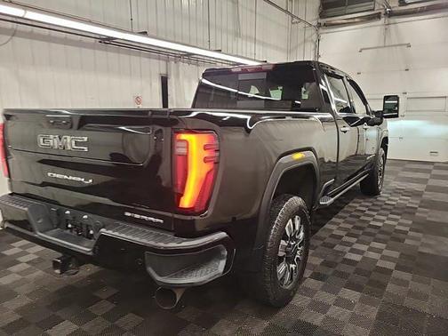 2024 GMC Sierra 2500 Denali