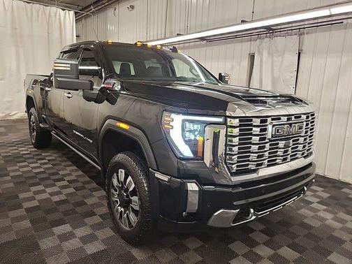 2024 GMC Sierra 2500 Denali