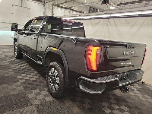 2024 GMC Sierra 2500 Denali