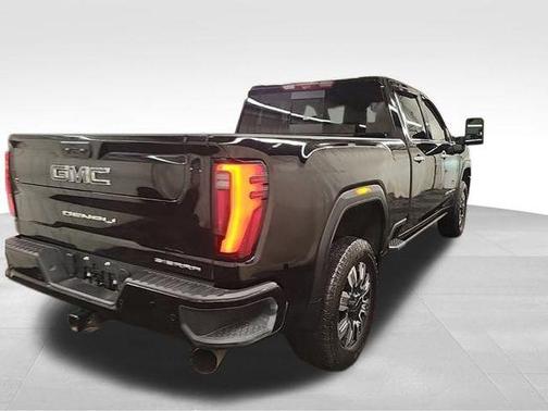 2024 GMC Sierra 2500 Denali