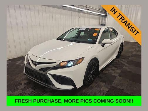 Ice Cap 2024 Toyota Camry