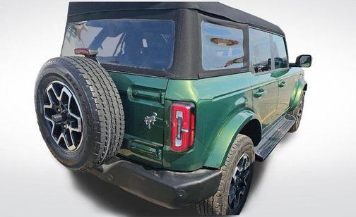 Green Metallic 2025 Ford Bronco Outer Banks