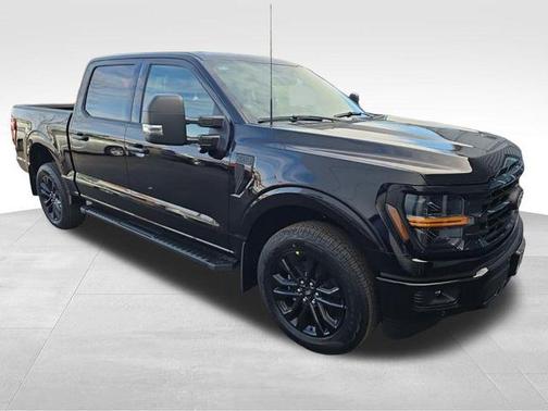 Agate Black Metallic 2026 Ford F-150 XLT