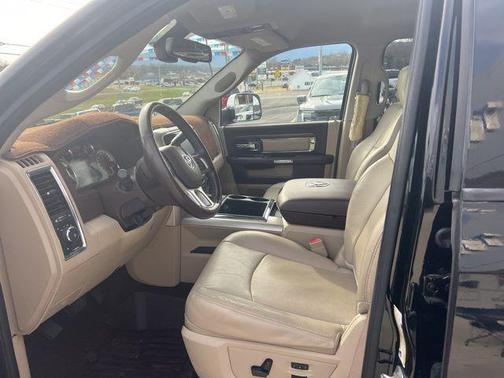 2014 RAM 2500 Laramie