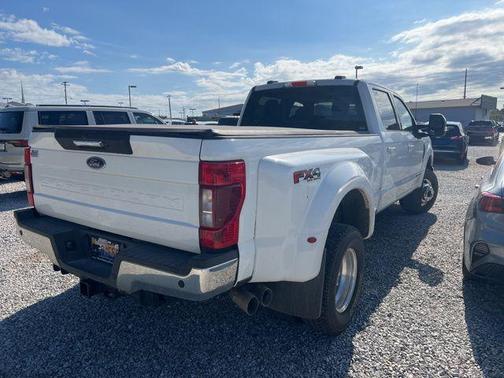 2022 Ford F-350 Lariat