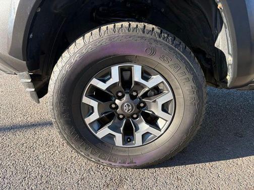 2021 Toyota Tacoma TRD Off-Road