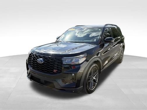 Agate Black Metallic 2025 Ford Explorer ST