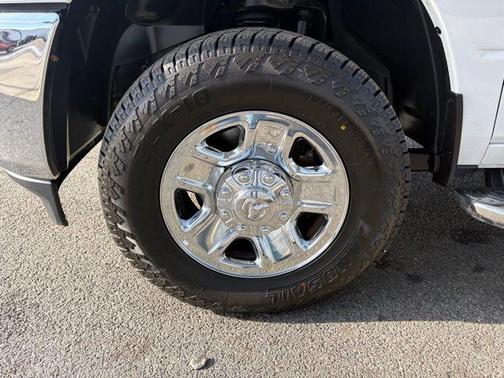 2020 RAM 2500 Tradesman Crew Cab 4X4 6'4' Box