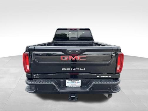 2023 GMC Sierra 2500 Denali