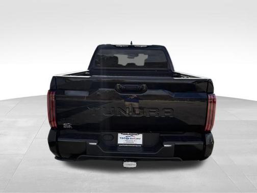 2022 Toyota Tundra Platinum