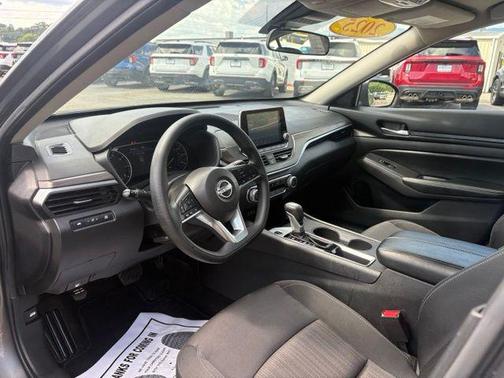 Gun Metallic 2025 Nissan Altima 2.5 SV