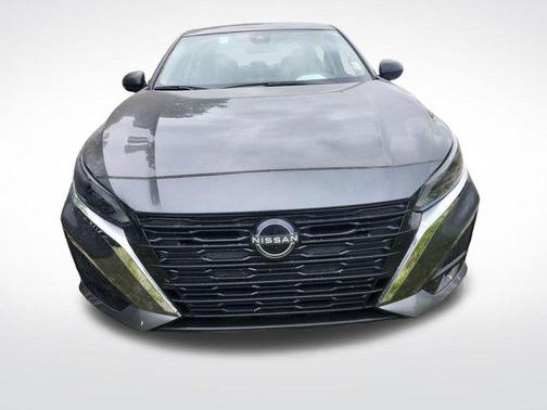 Gun Metallic 2025 Nissan Altima 2.5 SV