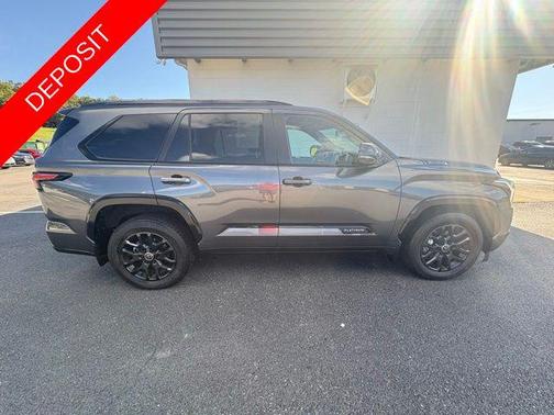 2024 Toyota Sequoia Platinum