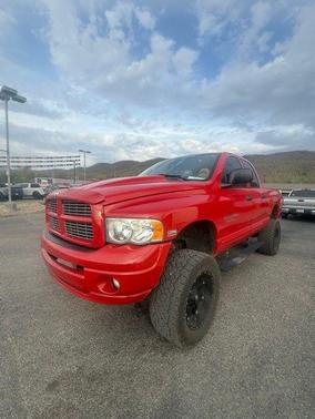 Flame Red Clearcoat 2005 Dodge Ram 1500 SLT Quad Cab