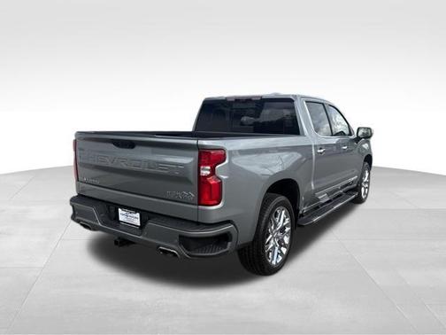 Sterling Gray Metallic 2023 Chevrolet Silverado 1500 High Country