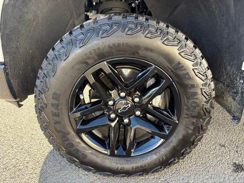 2024 Chevrolet Silverado 1500 Custom Trail Boss