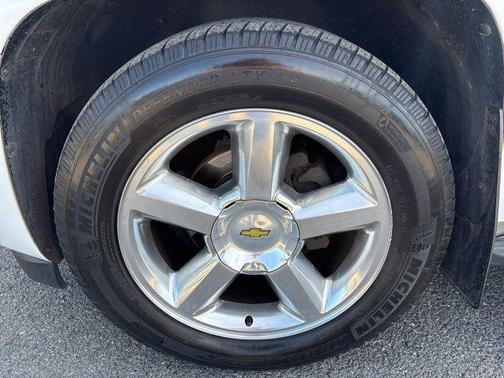 Summit White 2011 Chevrolet Tahoe LTZ