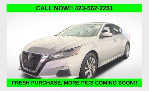 Brilliant Silver Metallic 2022 Nissan Altima S FWD