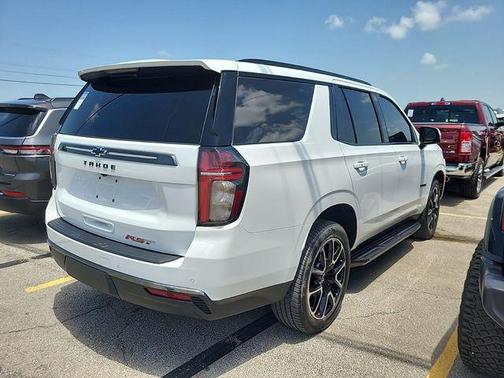 Summit White 2022 Chevrolet Tahoe 4WD RST