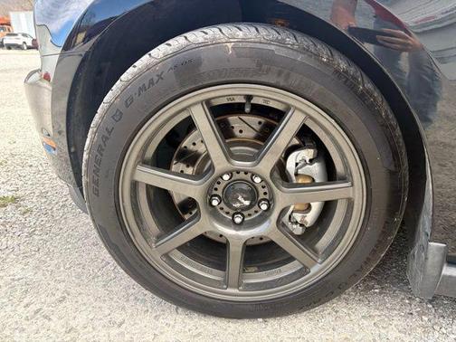 2011 Ford Mustang GT Premium