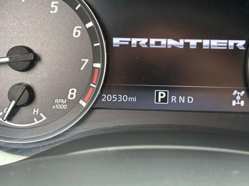 2023 Nissan Frontier SV