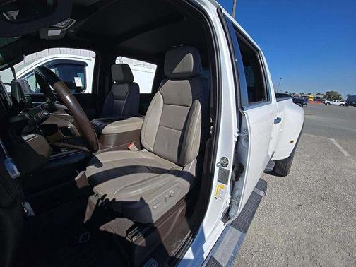 2021 GMC Sierra 3500 SLT