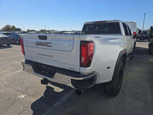 2021 GMC Sierra 3500 SLT