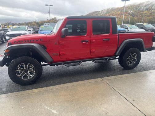 2024 Jeep Gladiator Mojave