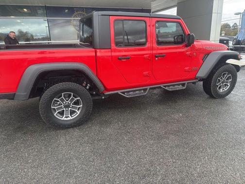2024 Jeep Gladiator Mojave