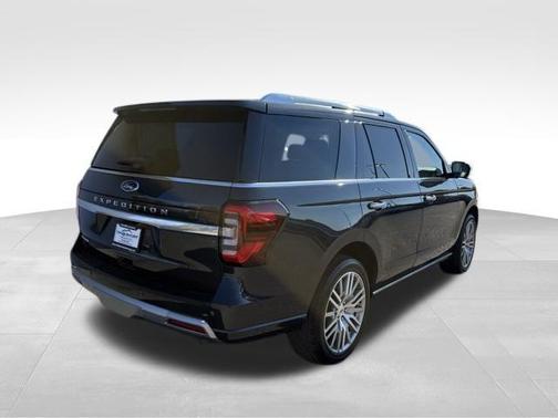 2022 Ford Expedition Platinum